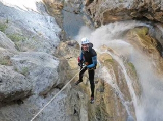  Rappel en un cañón en Maurienne 